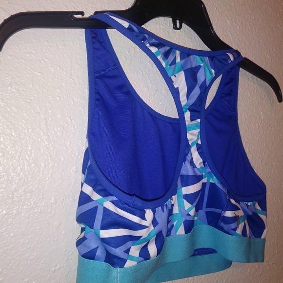 Old Navy Active Sports Bra - Picture 5 of 7